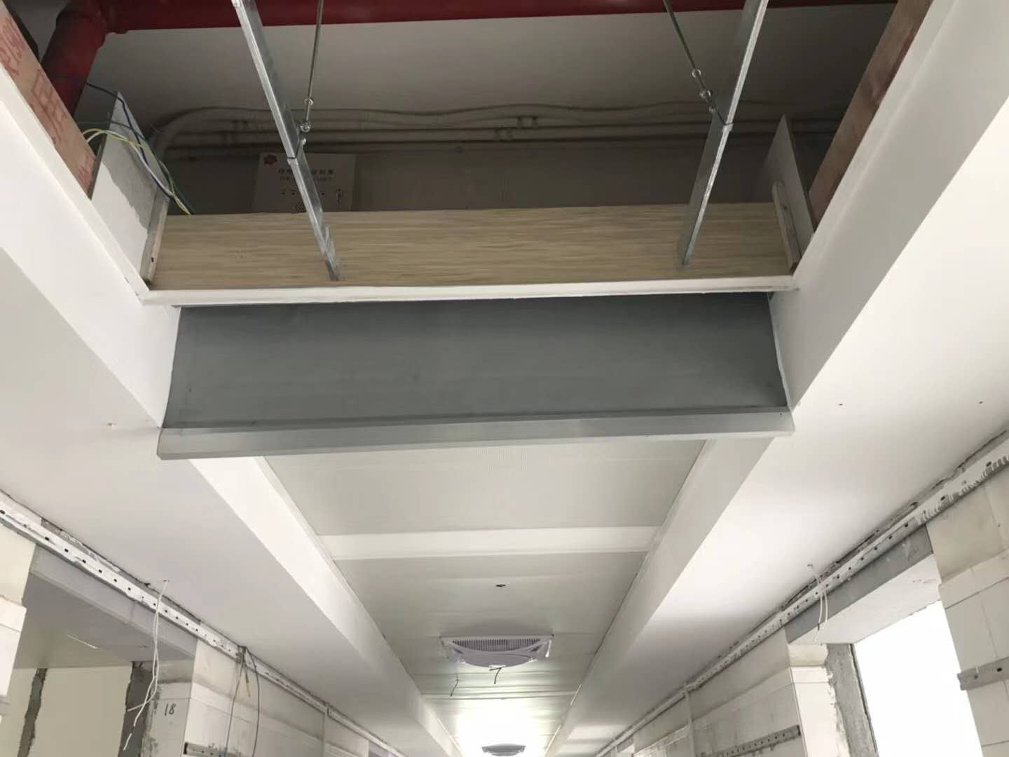 挡烟垂壁厂家好坏如何判别？挡烟垂壁安装的重要性